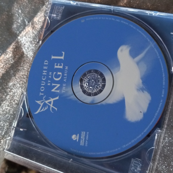 Touched By An Angel CD and Our Lady of Mercy Chancel Choir & Schola CD - Picture 4 of 14